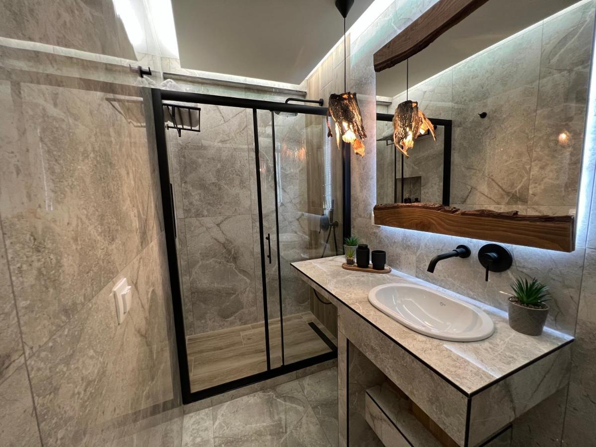 Supreme Malibu Suite Alexandroupoli Exterior photo