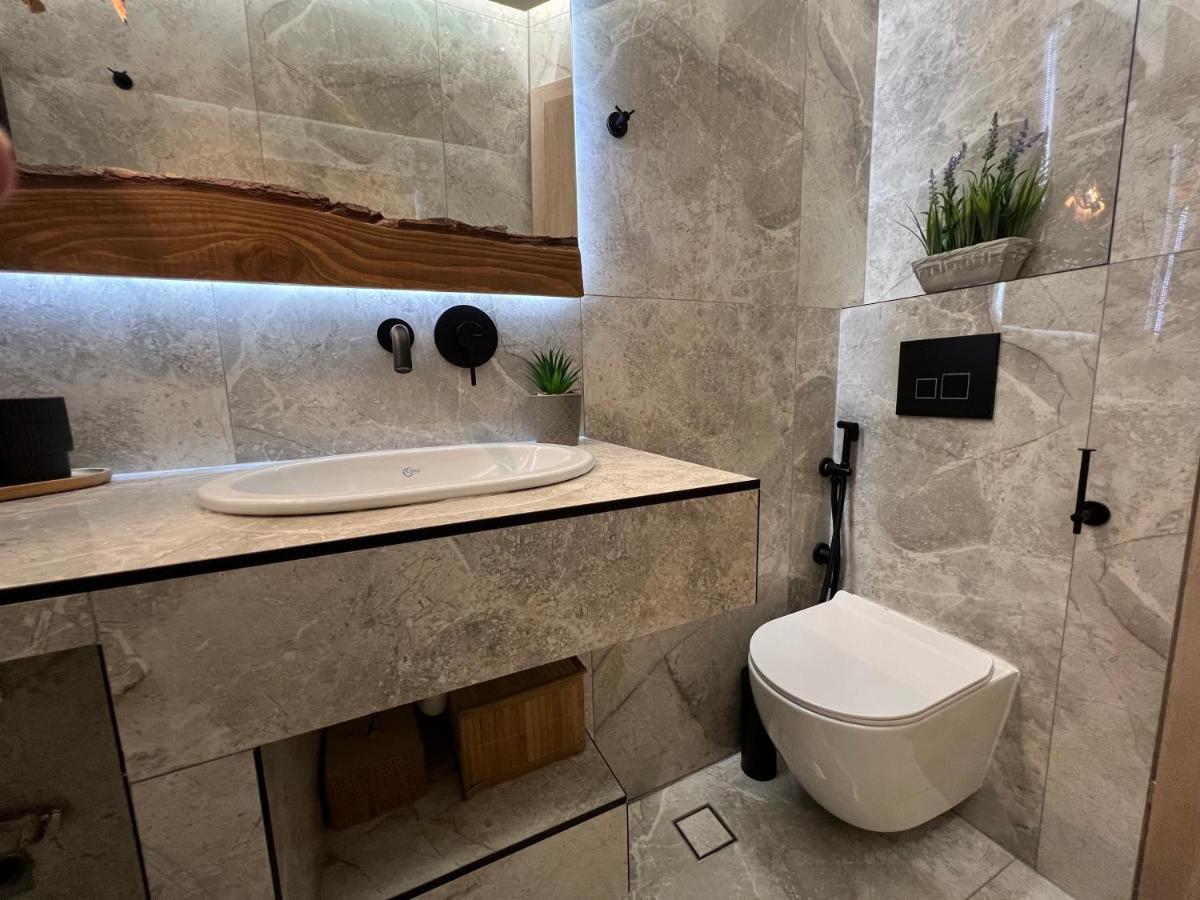 Supreme Malibu Suite Alexandroupoli Exterior photo